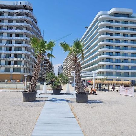 Lakeside Studio Mamaia Central Extérieur photo